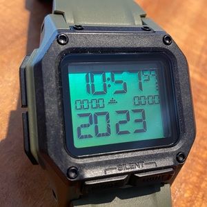 Nixon “Regulus” in OD green